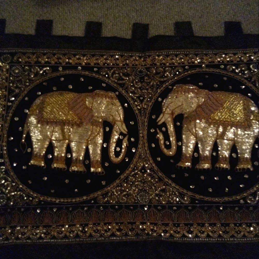2 HANDCRAFTED OF THAI ELEPHANTS. SIZE 54 BY 33 INCHES. 3D. $400.00 OR ONE $230